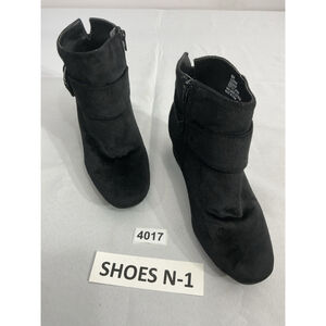 Womans Mia Audrina Ankle Boots 8 M Black Velvet Block Heel Side Zip Buckle